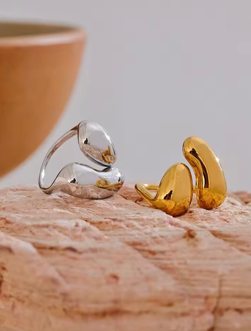 Metal Cast Ring