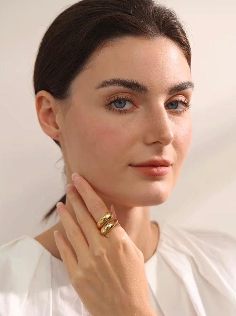 Unusual S Ring