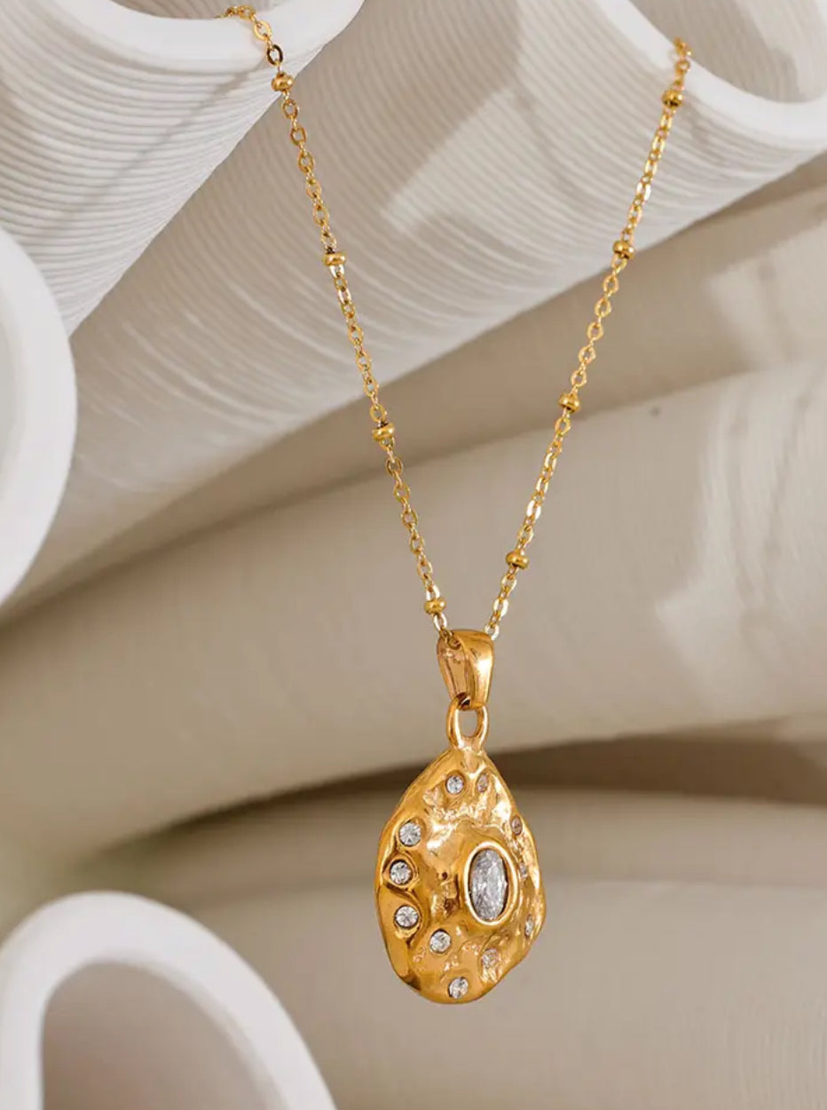 Irregular Vintage Pendant