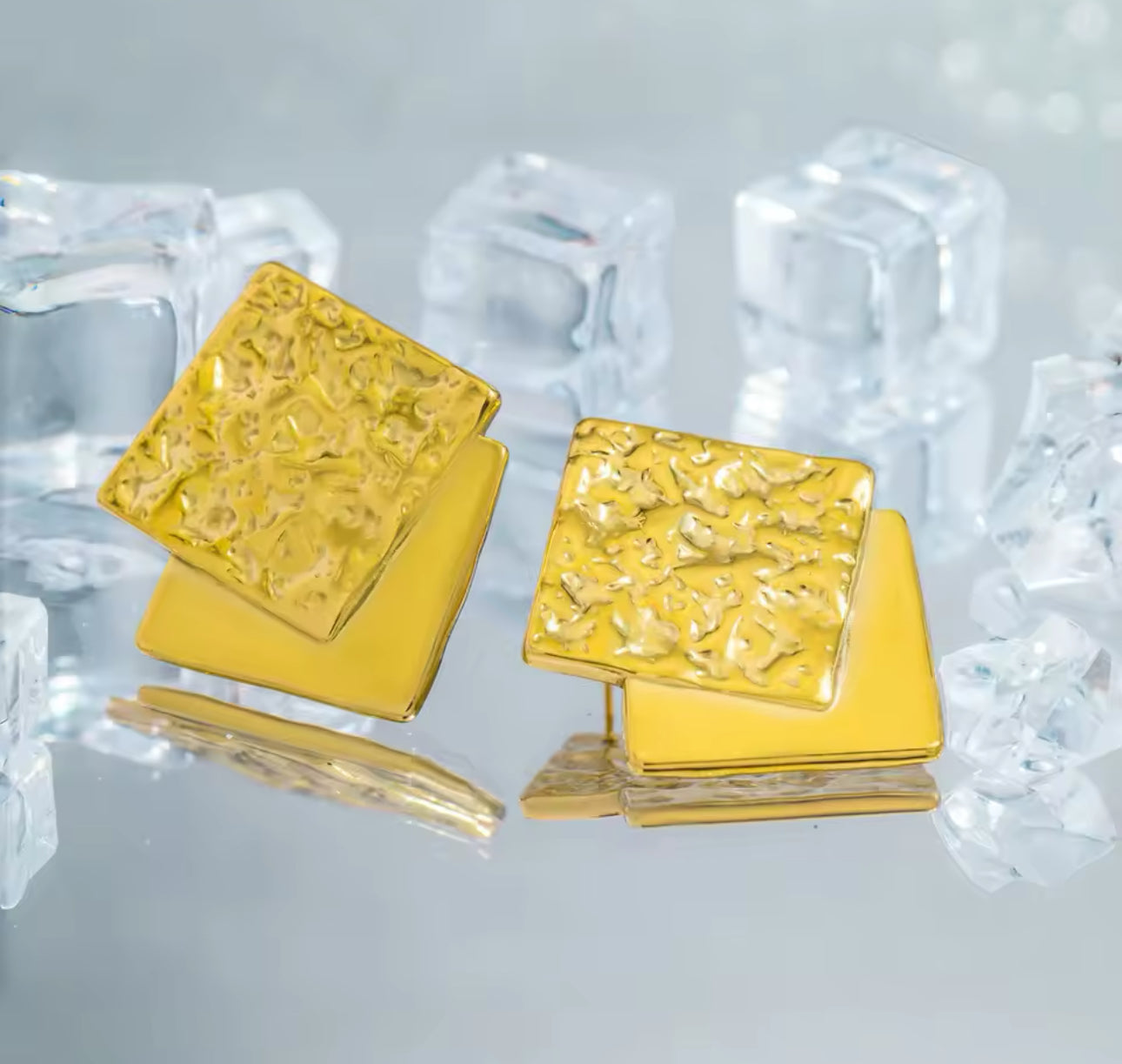 Pendientes Cuadrados Martillados