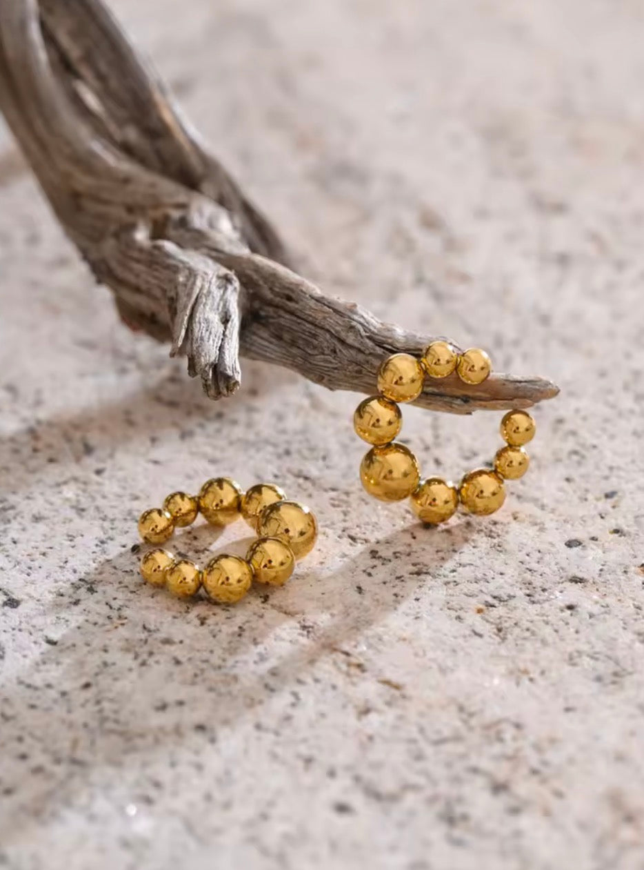Round Beads Ear Cuff