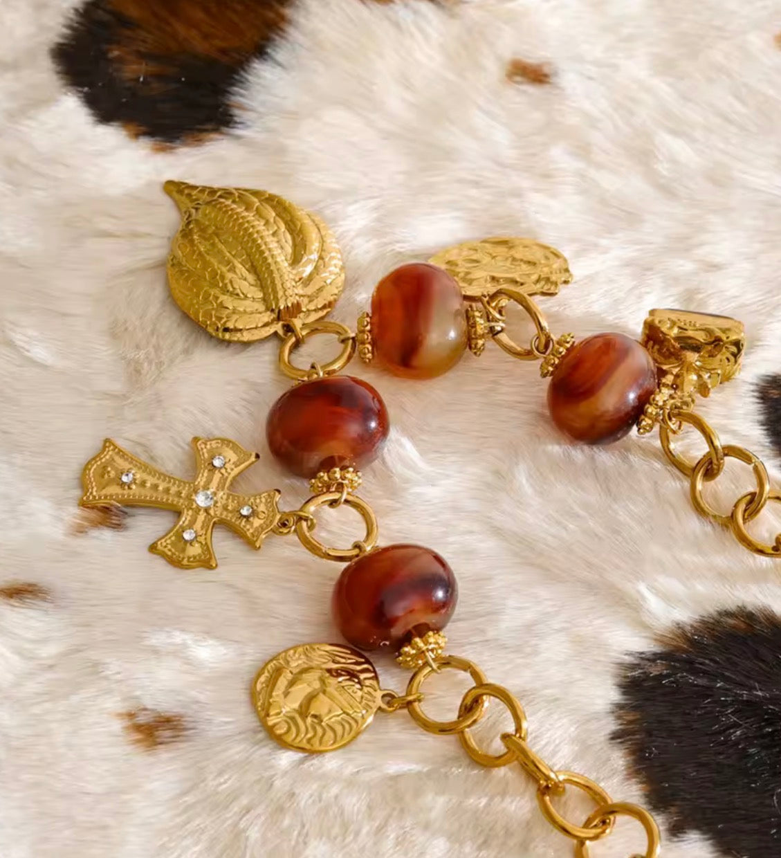 Collar Leaf Cross Charms