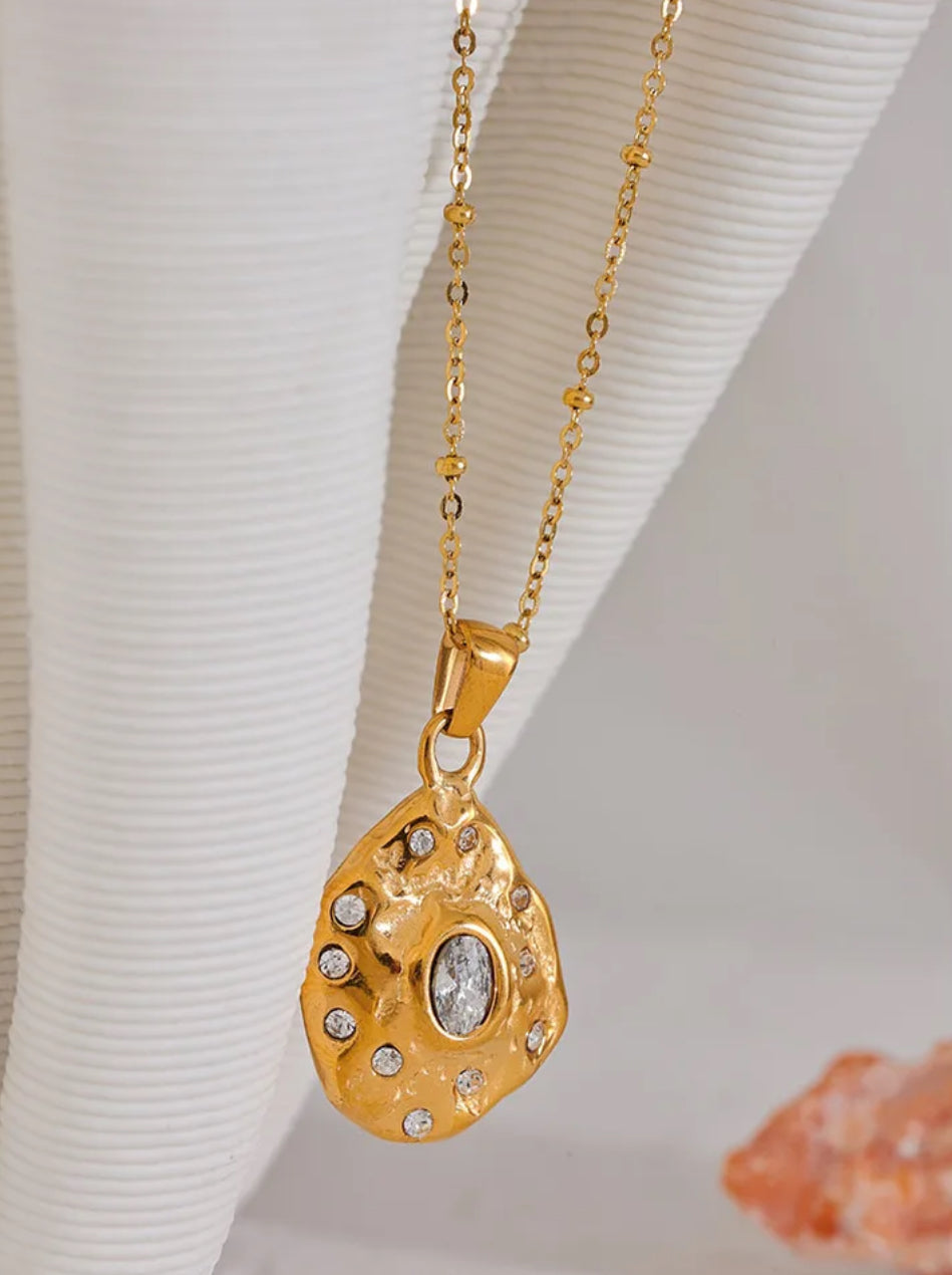 Irregular Vintage Pendant