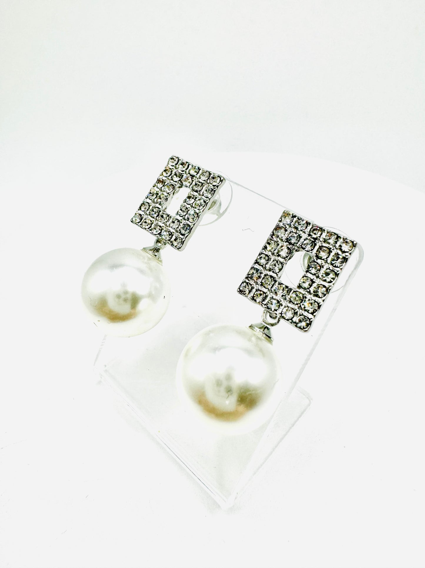 Cuadrados de Cristal con Perlas plateados