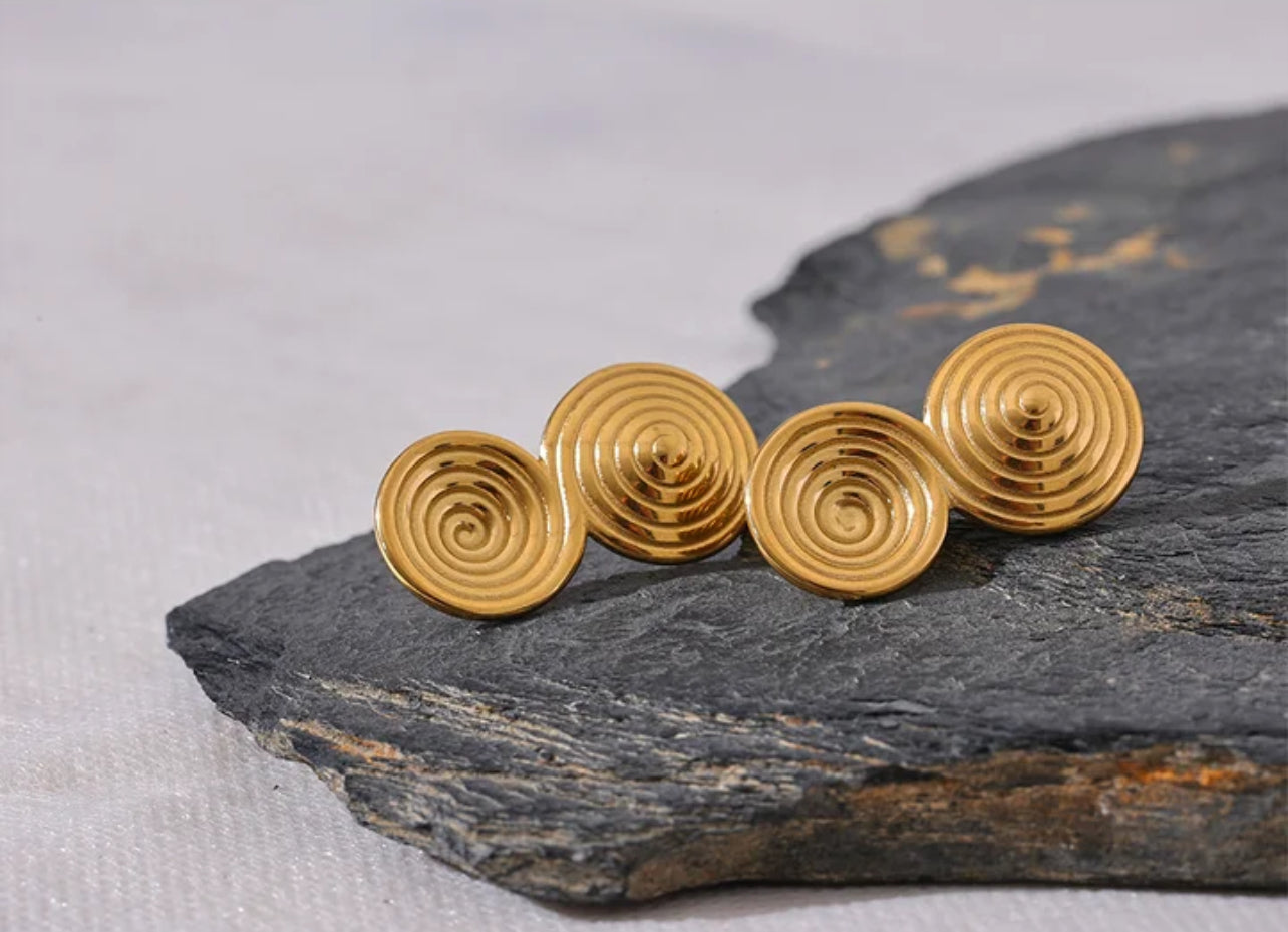 Double spiral Circle Studs