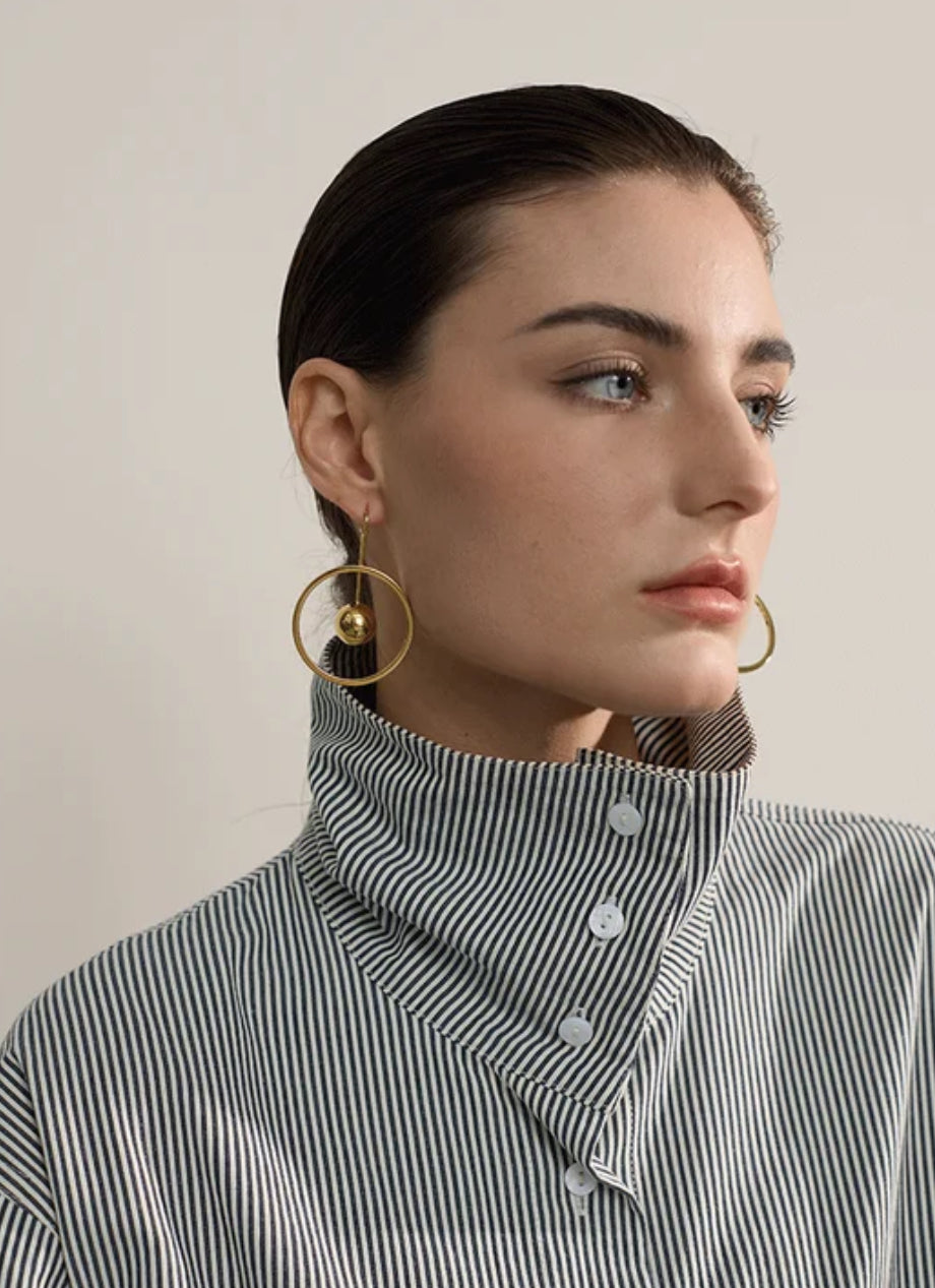 Aretes Hollow Circle with Bead